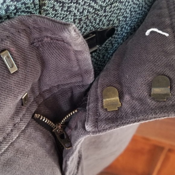 Garnet Hill Gray Moleskin Skirt sz 14 - Picture 4 of 6